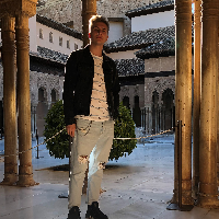 Maksym Akimov's avatar